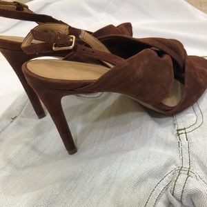NWOT Banana Republic Sandals